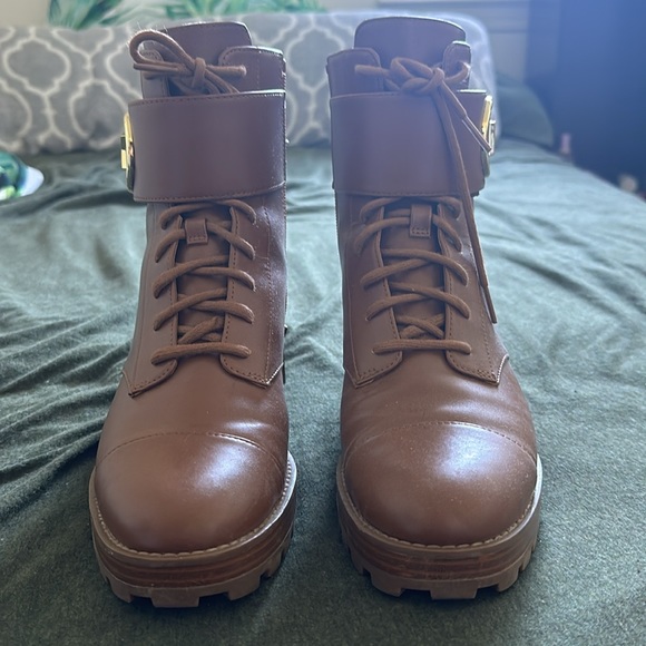 Michael Kors brown zip-up MK buckle boots. - Picture 3 of 4